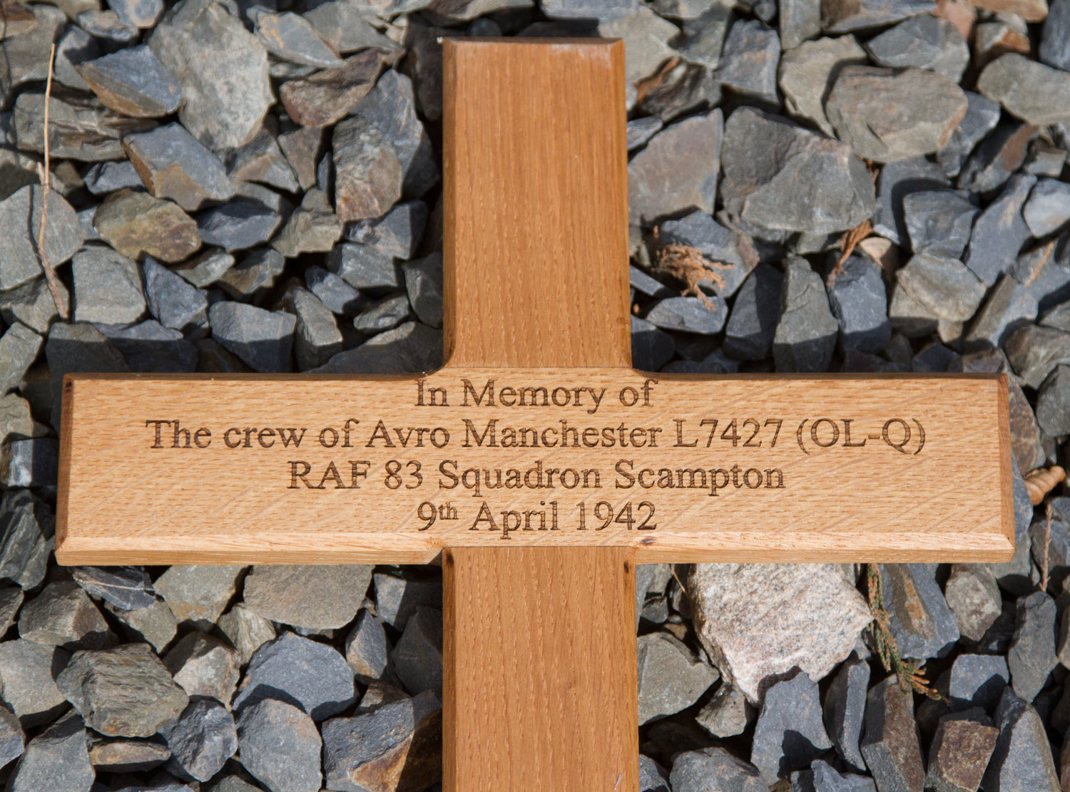 http://www.sign-maker.net/memorial/