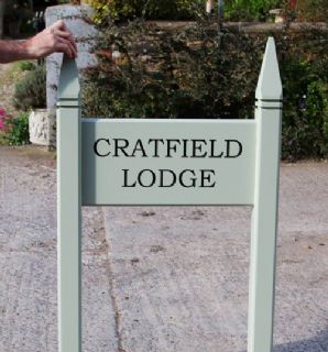 wooden-entrance-signs-with-posts-[3]-31704-p[ekm]298x320[ekm]